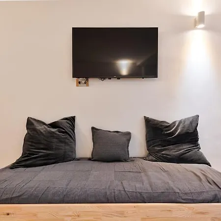 Lauben Flat *